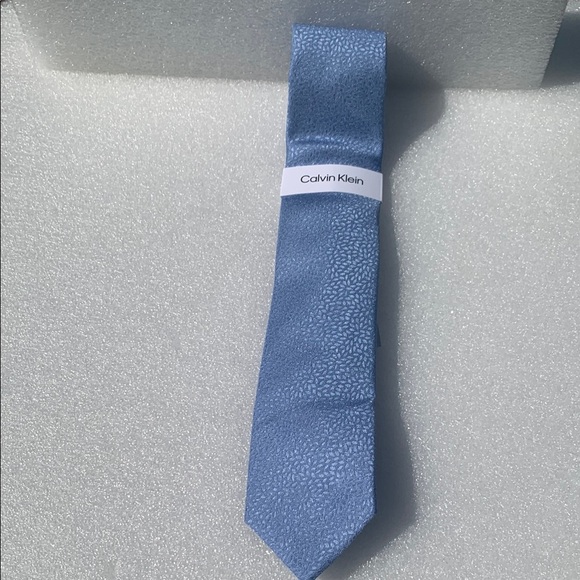 🆕 Calvin Klein Blue Men's Tie